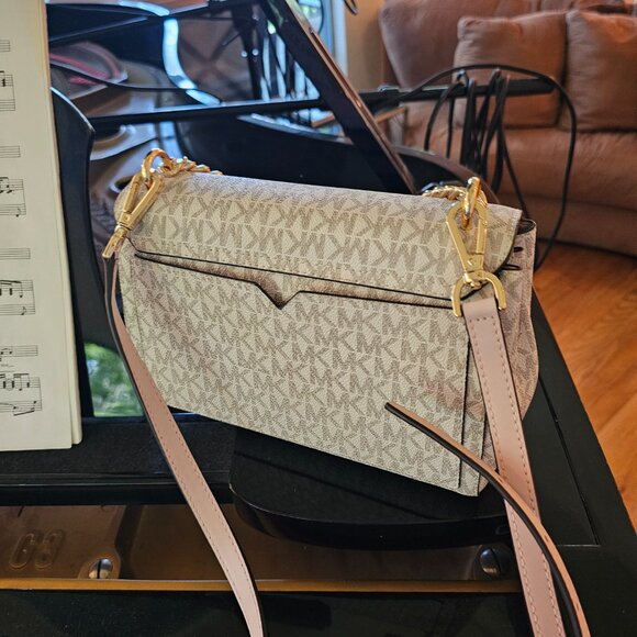 NWOT Michael Kors Lita Medium Two-Tone Logo Crossbody Bag - Picture 6 of 12